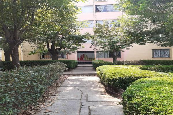 Foto de inmueble en Avenida Minas Palacio 250, Col. San Rafael Chamapa C.P. 53660, Naucalpan de Juárez