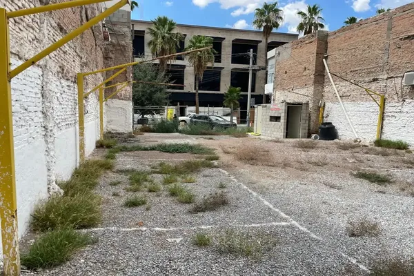 Foto de inmueble en avenida morelos #671, Col. Torreón Centro C.P. 27000, Torreón