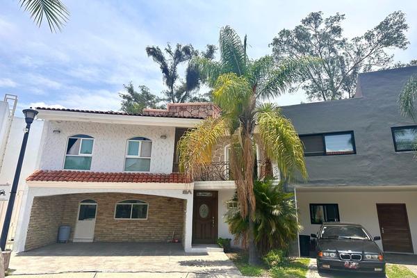 Foto de inmueble en Av. Naciones Unidad, Col. Virreyes Residencial C.P. 45110, Zapopan