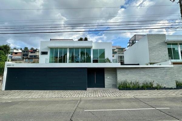 Foto de inmueble en Av Naciones Unidas, Col. Loma Real C.P. 45129, Zapopan