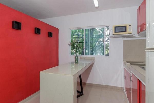 Foto de inmueble en Av. Nichupté #19, Col. Supermanzana 51 C.P. 77533, Benito Juárez