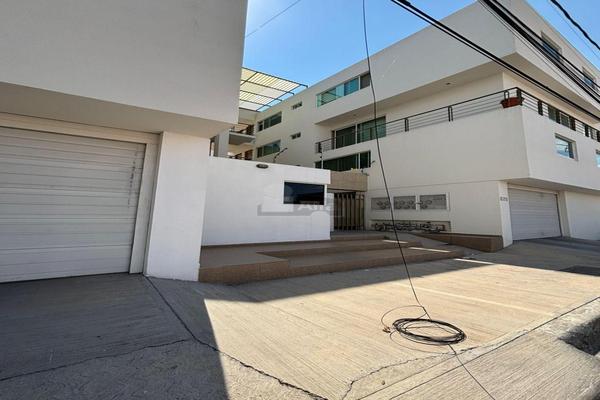 Foto de inmueble en Av. Niño Artillero #820, Col. Colinas del Parque C.P. 78294, San Luis Potosí