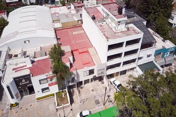 Foto de inmueble en AV NIÑOS HEROES, Col. Americana C.P. 44160, Guadalajara