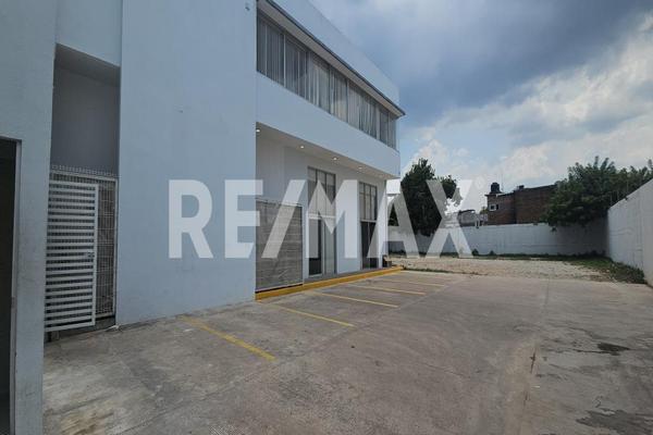 Foto de inmueble en Av. Niños Héroes, Col. Atasta C.P. 86100, Centro