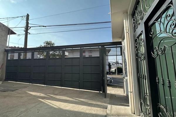 Foto de inmueble en Av. Oceano Pacifico, Col. Lomas Lindas I Sección C.P. 52947, Atizapán de Zaragoza