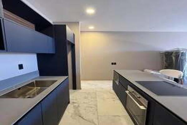 Foto de inmueble en Av Pablo Neruda, Col. Loma Real C.P. 45129, Zapopan