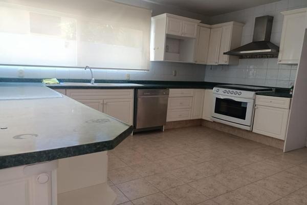 Foto de inmueble en Av Parque de Chapuultepec, Col. Colinas del Parque C.P. 78294, San Luis Potosí