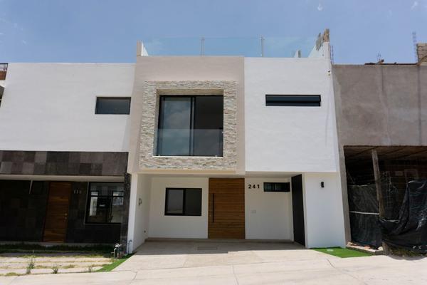 Foto de inmueble en Av. Paseo de la Cantera #406, Col. Bosques de San Gonzalo C.P. 45134, Zapopan