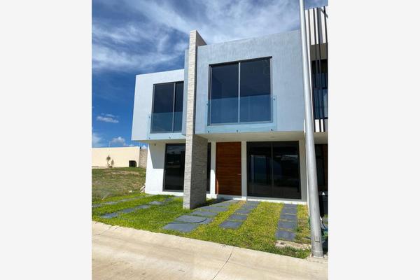 Foto de inmueble en Av Paseo de la Cantera #406, Col. Valle Imperial C.P. 45134, Zapopan