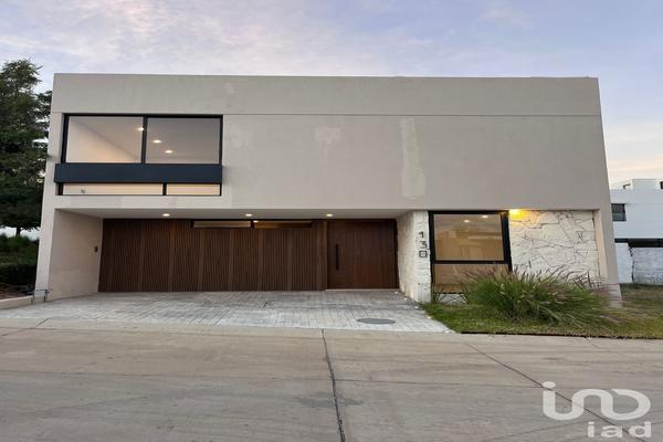 Foto de inmueble en Av. Paseo de la Cantera #468, Col. Nuevo México C.P. 45138, Zapopan