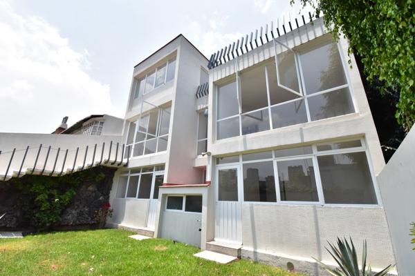 Foto de inmueble en Avenida Paseo del Pipila, Col. Lomas Manuel Ávila Camacho C.P. 53910, Naucalpan de Juárez