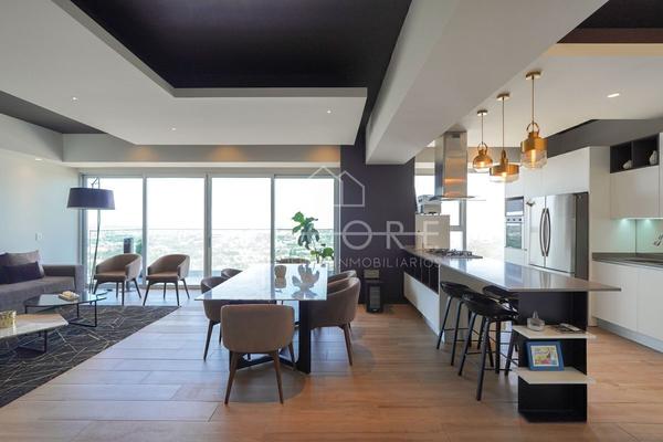 Foto de inmueble en Av. Patria, Col. Puerta de Hierro C.P. 45116, Zapopan