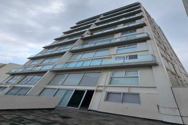 Foto de inmueble en av patria, Col. Villa Universitaria C.P. 45110, Zapopan