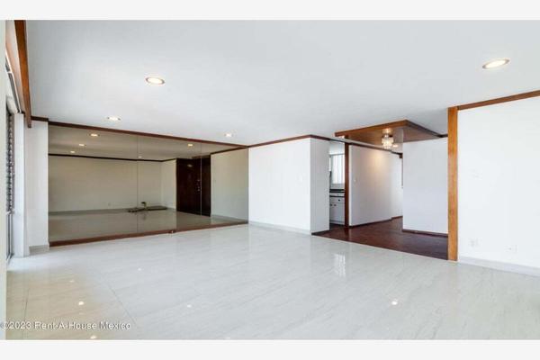 Foto de inmueble en Avenida Patricio Sanz #1, Col. Acacias C.P. 03240, Benito Juárez
