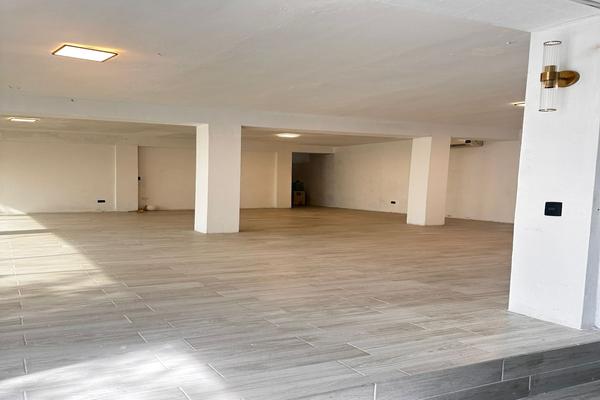 Foto de inmueble en AVE PERIMETRAL, Col. Adolfo Lopez Mateos C.P. 66360, Santa Catarina