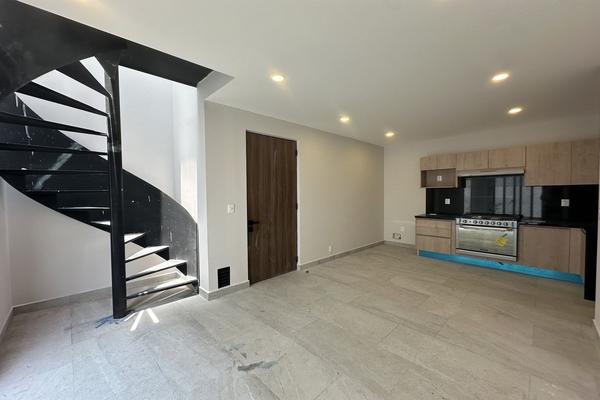 Foto de inmueble en Av. Plutaco Elias Calles, Col. Miravalle C.P. 03580, Benito Juárez