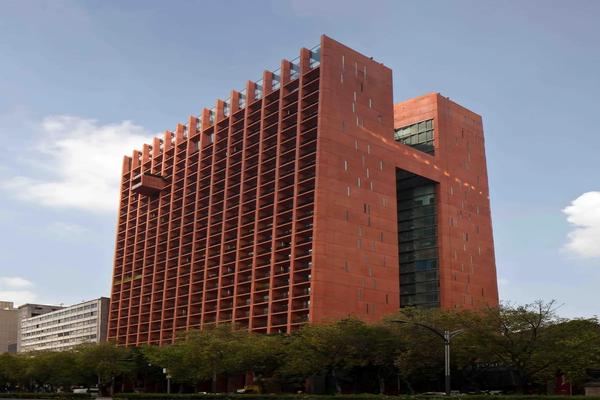 Foto de inmueble en Av. P.º de la Reforma, Col. Lomas de Reforma C.P. 11930, Miguel Hidalgo
