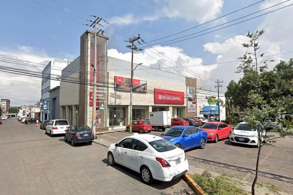 Foto de inmueble en Av. Primero de Mayo, Col. Cuautitlán Izcalli Centro Urbano C.P. 54700, Cuautitlán Izcalli