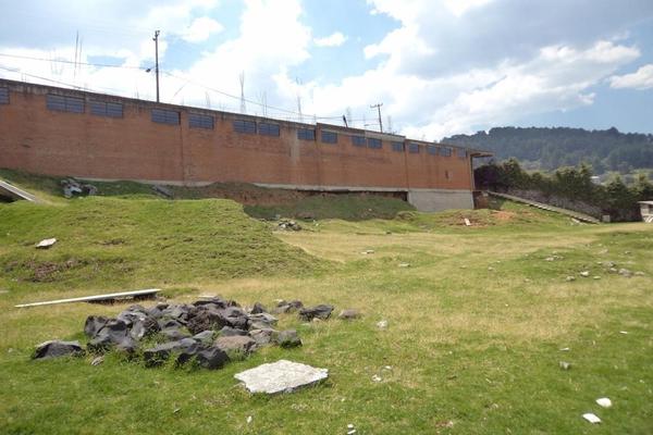 Foto de inmueble en Avenida principal, Col. Huixquilucan de Degollado Centro C.P. 52760, Huixquilucan