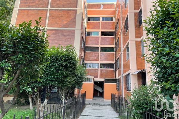 Foto de inmueble en Av. Prolongación canal de Miramontes, Col. Ex Hacienda Coapa C.P. 14308, Tlalpan
