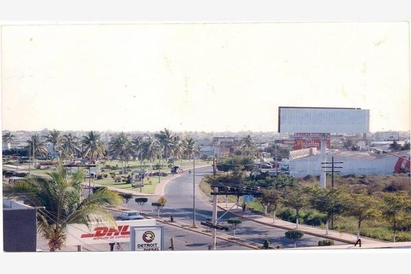 Foto de inmueble en Av. Rafael Buelna, Col. INFONAVIT Playas C.P. 82128, Mazatlán