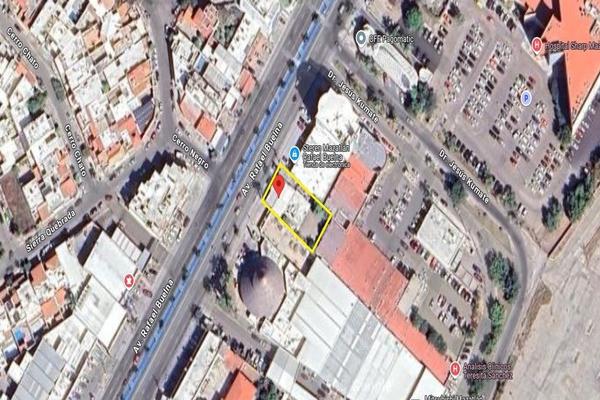 Foto de inmueble en Av. Rafael Buelna, Col. Lomas de Mazatlán C.P. 82110, Mazatlán