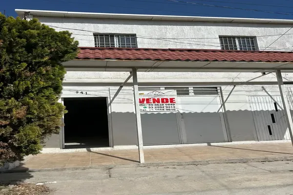 Foto de inmueble en AV REAL CAMICHINES #941, Col. Camichines Alborada 1ra. sección C.P. 45527, San Pedro Tlaquepaque
