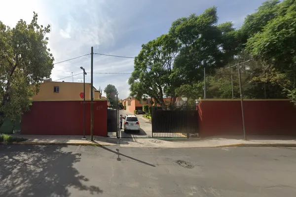 Foto de inmueble en AV. REDENCION #190, Col. Santiago Tepalcatlalpan C.P. 16200, Xochimilco
