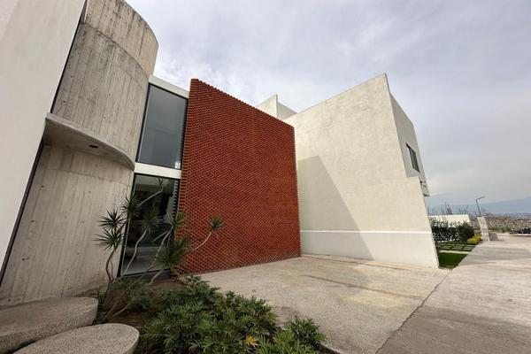 Foto de inmueble en Avenida Reforma, Col. Lomas de Cuernavaca C.P. 62584, Temixco