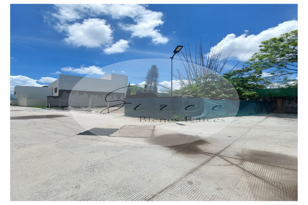Foto de inmueble en av. reforma, Col. Lomas de Cuernavaca C.P. 62584, Temixco