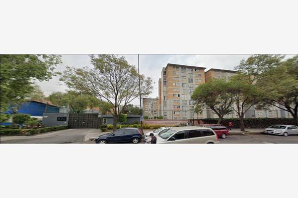 Foto de inmueble en Av. Renacimiento 120 #E. 2, Col. San Pedro Xalpa C.P. 02710, Azcapotzalco