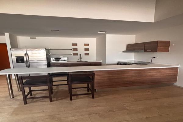 Foto de inmueble en Av. Revolución, Col. Ladrillera C.P. 64830, Monterrey