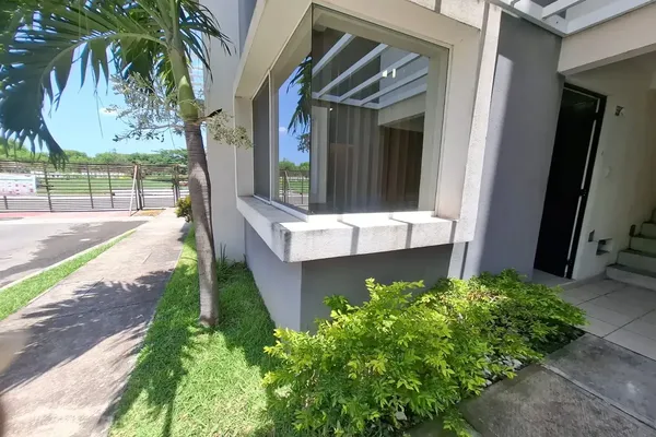 Foto de inmueble en AV, Col. Rincón de Palma Real II C.P. 91826, Veracruz