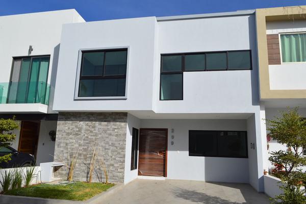 Foto de inmueble en Avenida Río Blanco  #1676Int. 299, Col. Los Almendros C.P. 45135, Zapopan