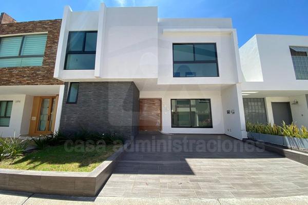 Foto de inmueble en Av. Río Blanco #1676, Col. Los Almendros C.P. 45135, Zapopan