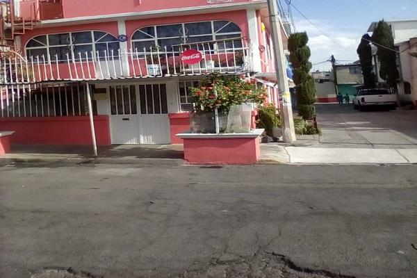 Foto de inmueble en Avenida Rosalita, Col. La Planta C.P. 09960, Iztapalapa