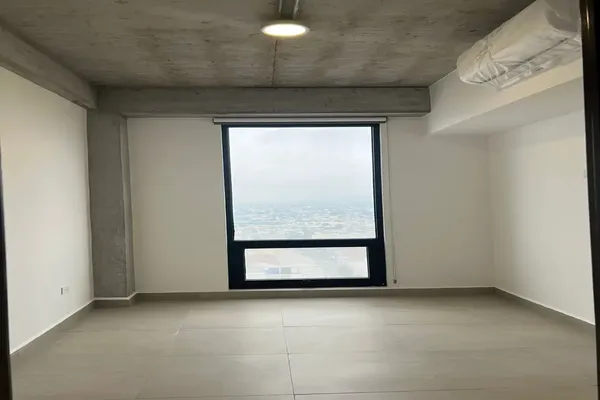 Foto de inmueble en Av. Ruiz Cortines #121, Col. Mitras Norte C.P. 64320, Monterrey