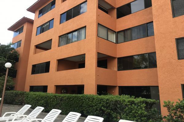 Foto de inmueble en Av. Ruiz Cortines, Col. Acapatzingo C.P. 62493, Cuernavaca