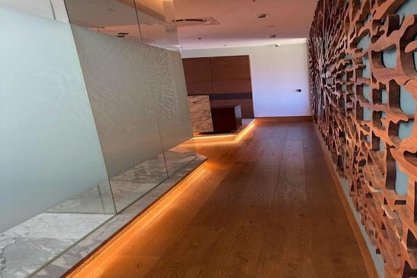 Foto de inmueble en Avenida Santa Fe, Col. Santa Fe Cuajimalpa C.P. 05348, Cuajimalpa de Morelos