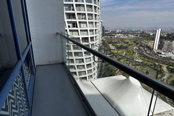 Foto de inmueble en Av. Santa Fe, Col. Santa Fe Cuajimalpa C.P. 05348, Cuajimalpa de Morelos