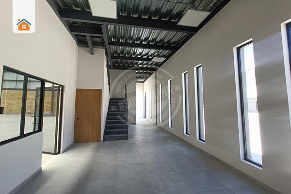 Foto de inmueble en Avenida Santa Lucia, Col. Santa Lucia C.P. 45200, Zapopan