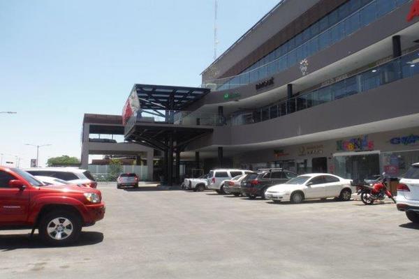 Foto de inmueble en Av. Santa Margarita #4246, Col. Valle Real C.P. 45019, Zapopan