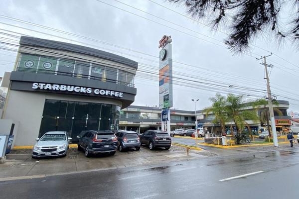 Foto de inmueble en Av. Sta. Margarita, Col. Jardín Real C.P. 45136, Zapopan