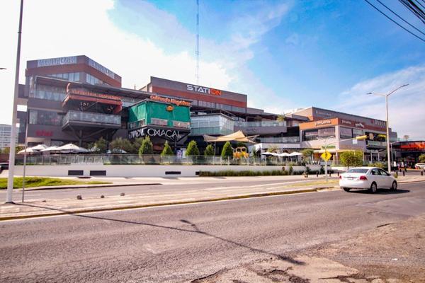 Foto de inmueble en Av. Santa Margarita, Col. Valle Real C.P. 45019, Zapopan