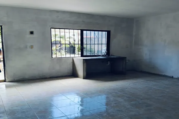 Foto de inmueble en avenida satélite y bubulek #LOTE 2, Col. Ya Ax Tulum C.P. 77762, Tulum