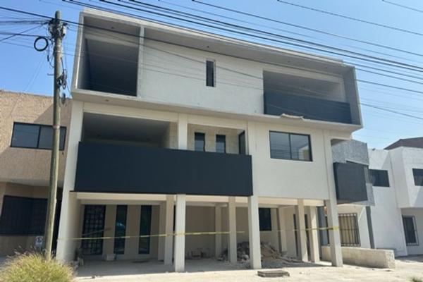 Foto de inmueble en Avenida Sierra Vista #744, Col. Las Haciendas C.P. 78218, San Luis Potosí