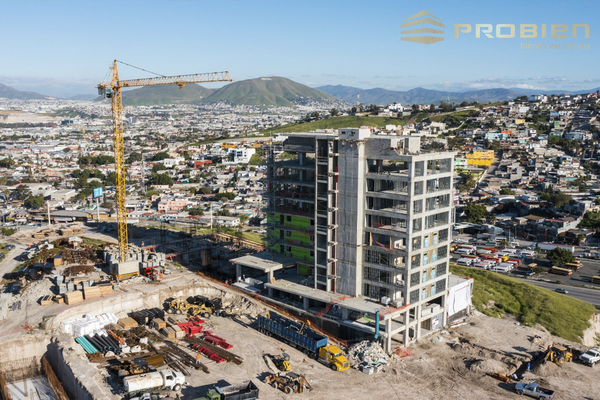 Foto de inmueble en Avenida Tacuba, Col. La Mesa C.P. 22105, Tijuana