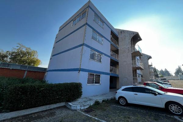 Foto de inmueble en AV TEPOTZOTLÁN #44, Col. San José Buenavista C.P. 54710, Cuautitlán Izcalli
