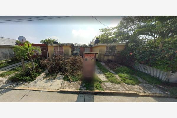 Foto de inmueble en AVENIDA TIKAL, Col. Jardines de California C.P. 96536, Coatzacoalcos