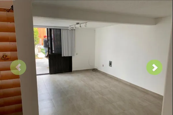 Foto de inmueble en Avenida Tláhuac #4549, Col. Lomas Estrella C.P. 09890, Iztapalapa